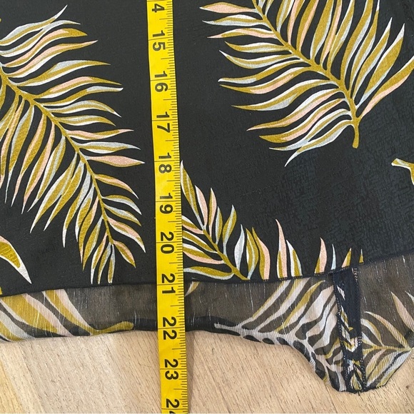 Forte forte 100% silk desert leaf print voile top in black and gold - Picture 8 of 14